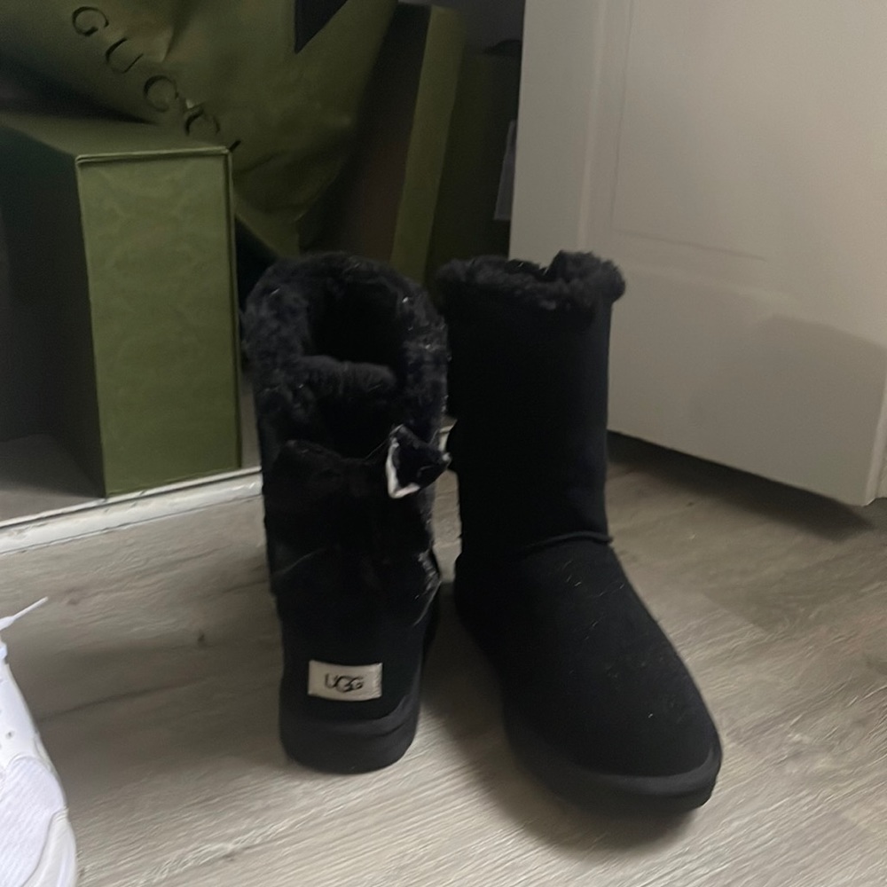 UGGs